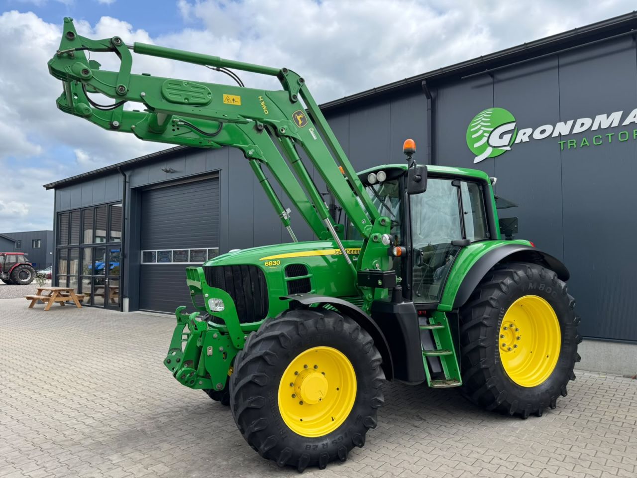 John Deere 6830 Premium AQ