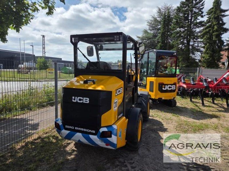 JCB 403 E