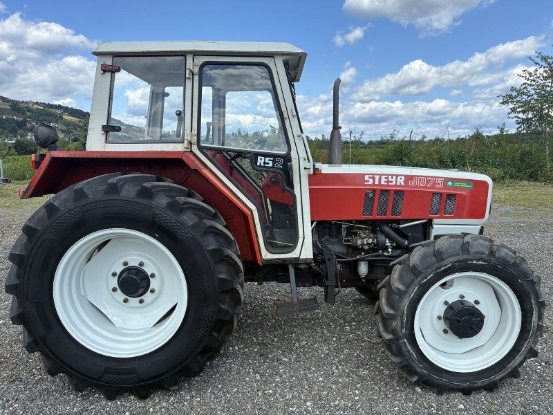 Steyr 8075