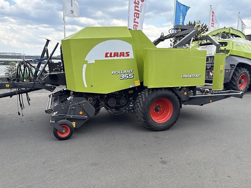 Claas Rollant 355 RC UNIWRAP MPS nur rund 23.000 Ballen