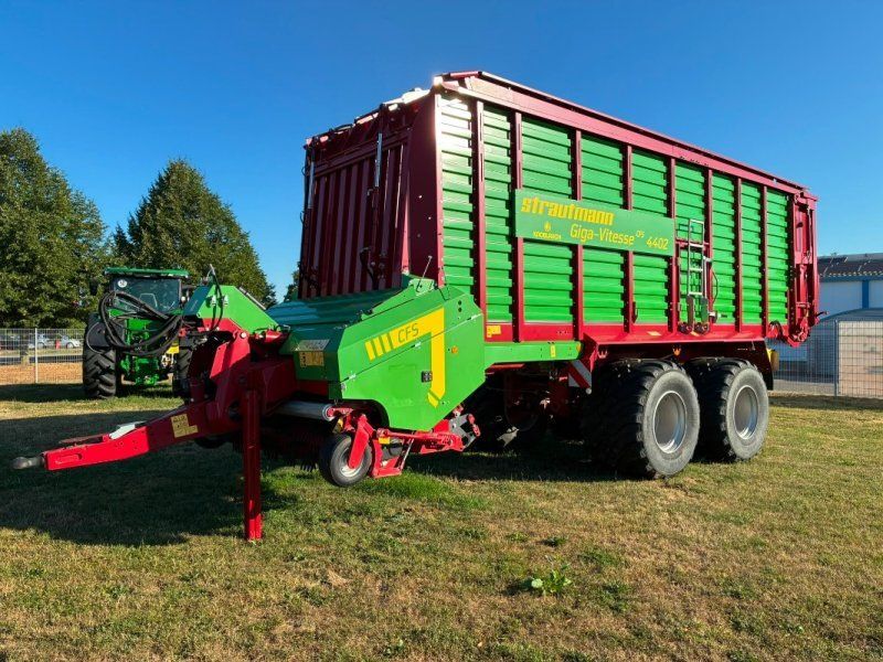 Strautmann Giga Vitesse CFS 4402