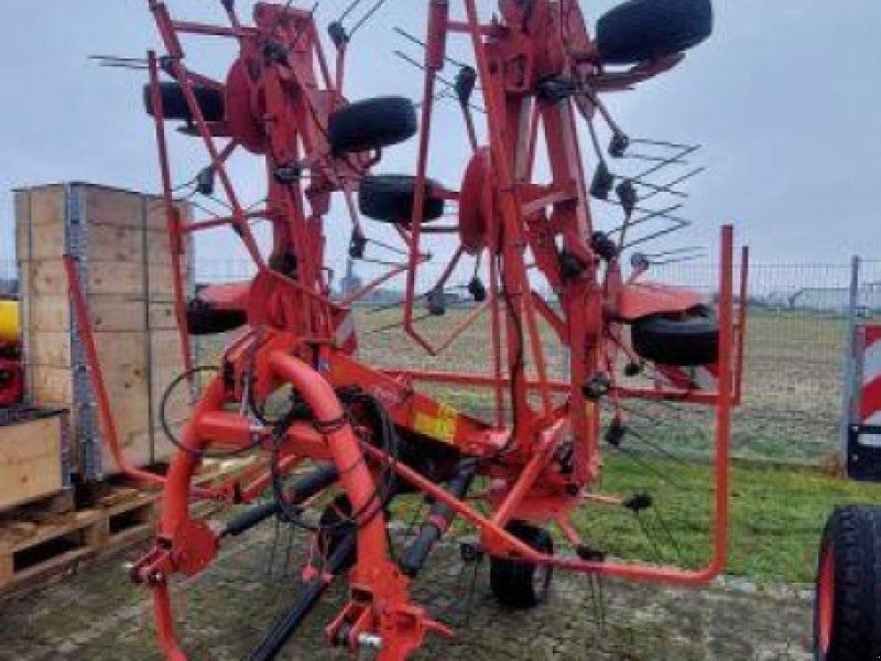 Kuhn GF 8702