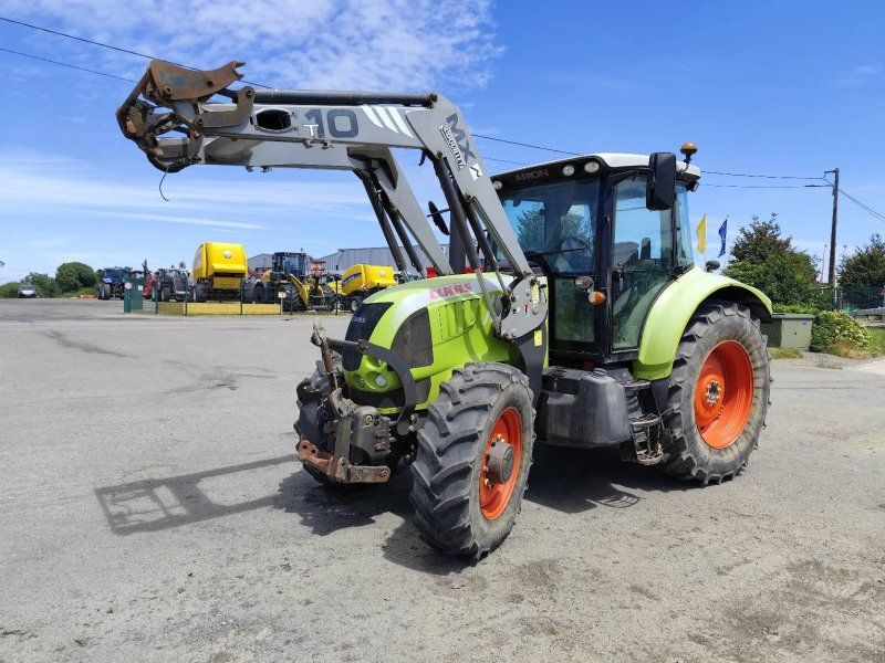 Claas ARION 610