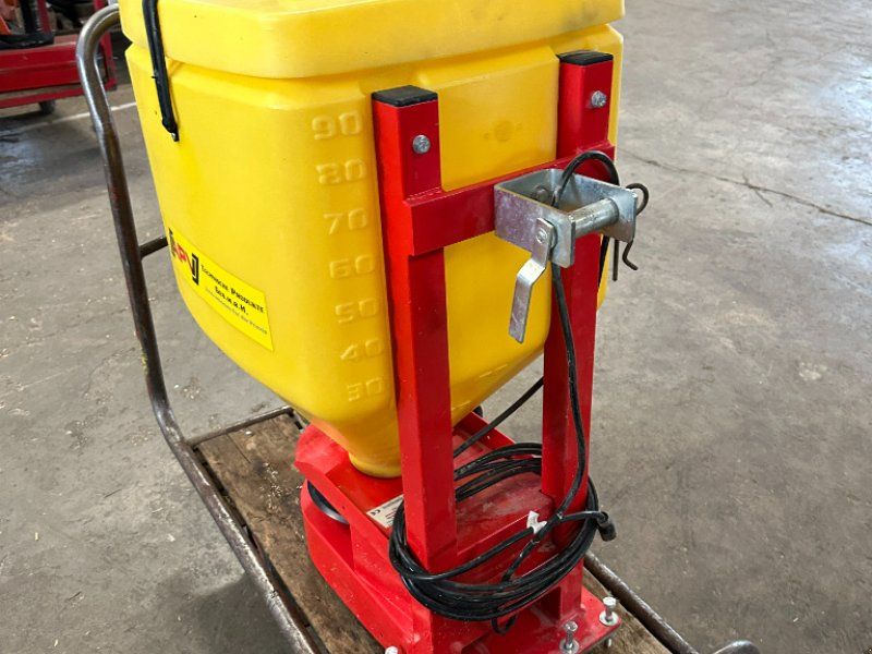 APV ES 100 M2 Spécial