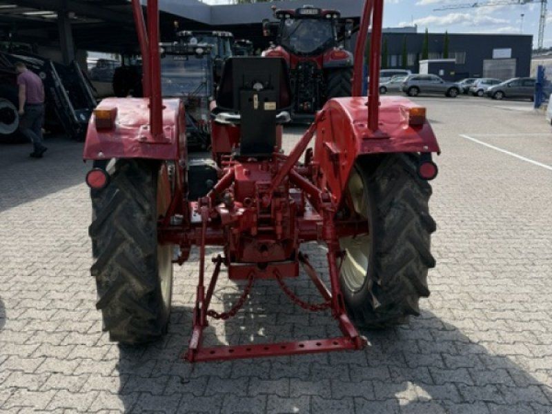 Case IH 323