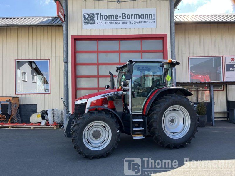 Massey Ferguson 5M.95 Dyna-4 Cab