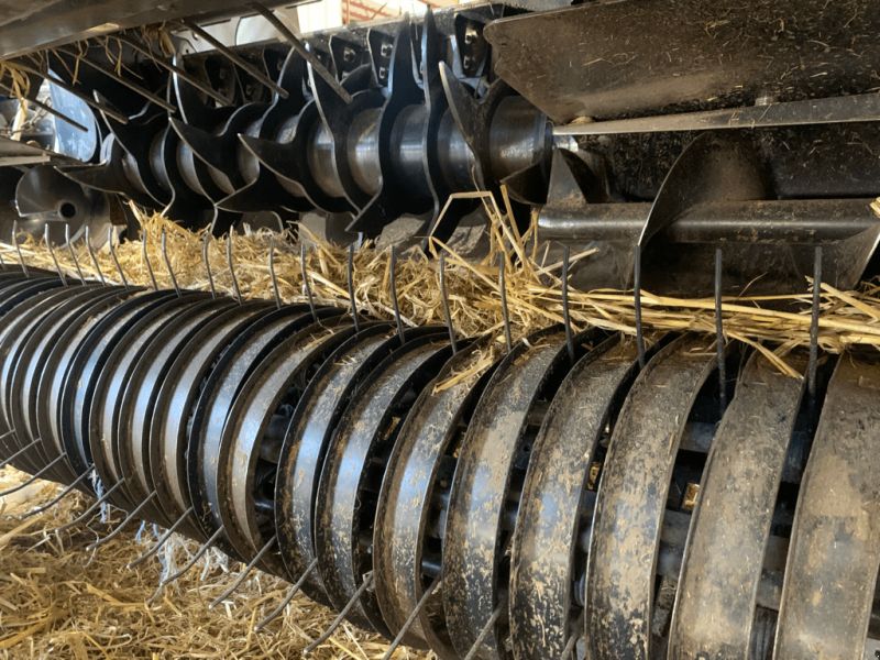 New Holland BR 7060 FF BC AR