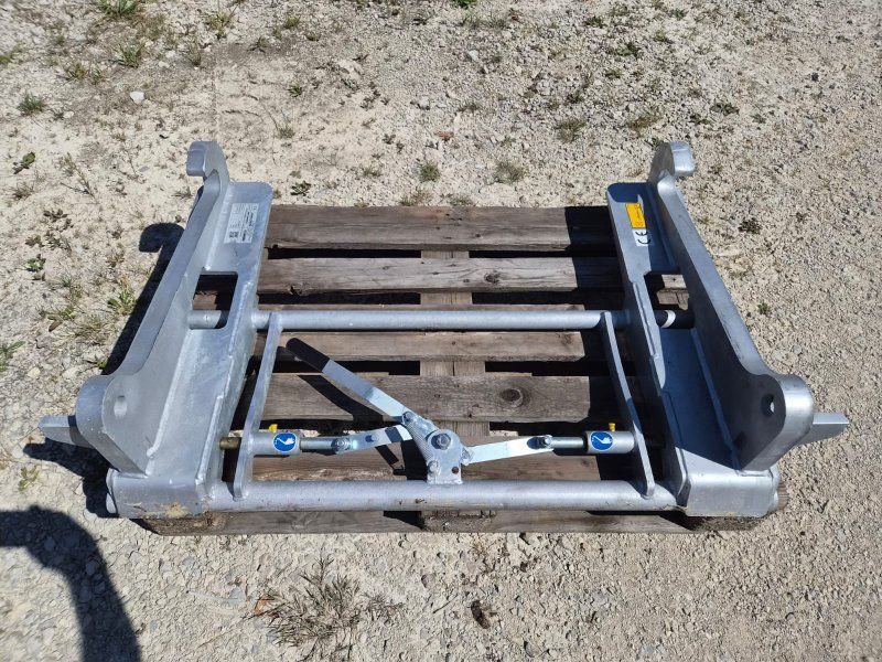 Fliegl Adapter JCB-Q-Fit auf Euro Aufnahme
