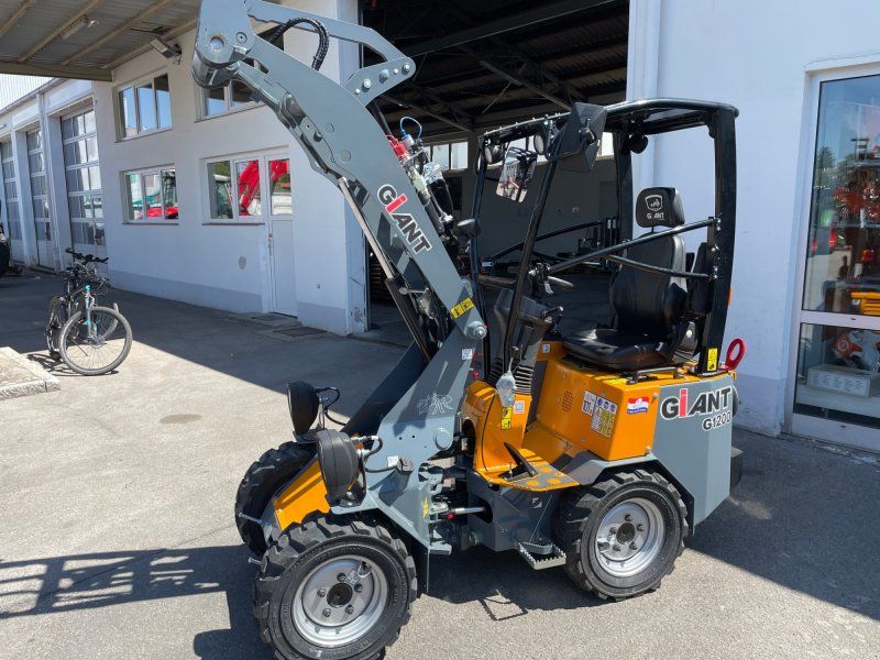 Giant G 1200
