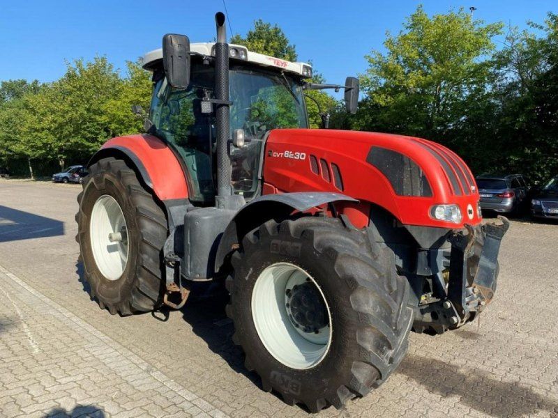 Steyr CVT 6230 MIT FRONTZAPFWELLE