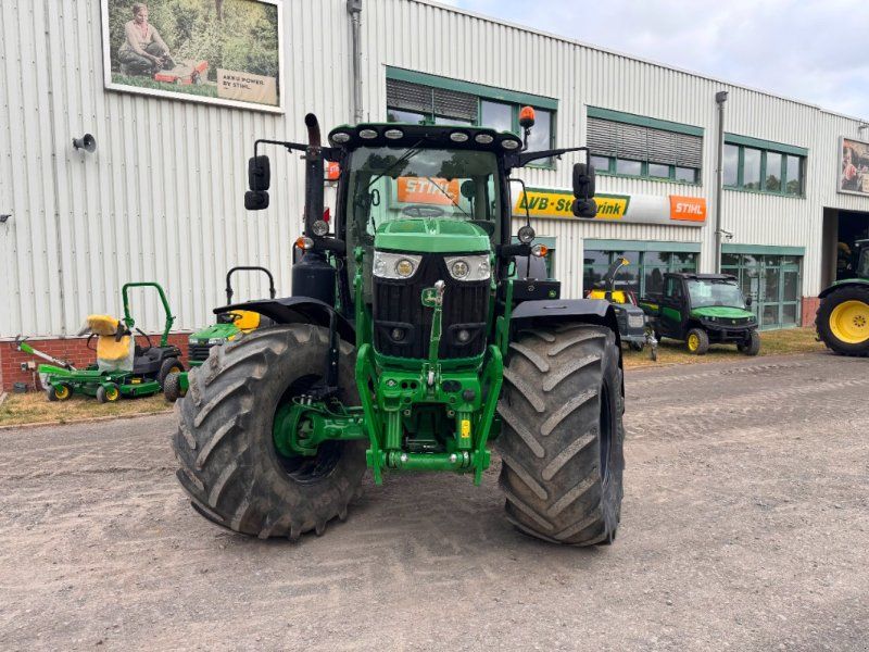 John Deere 6175R
