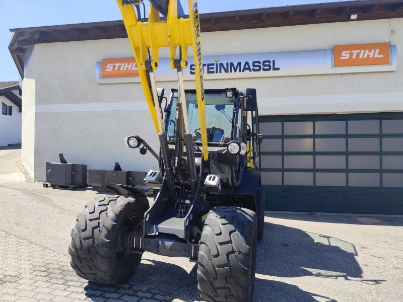 New Holland W 80 C