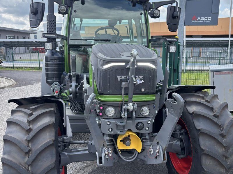 Fendt 211 Vario Profi (Gen3)