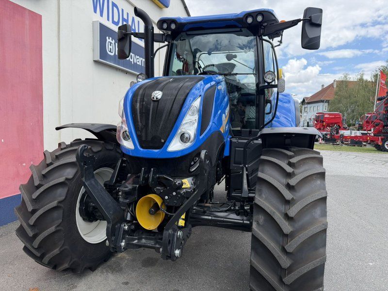 New Holland T6.145 Dynamic Command (Stage V)
