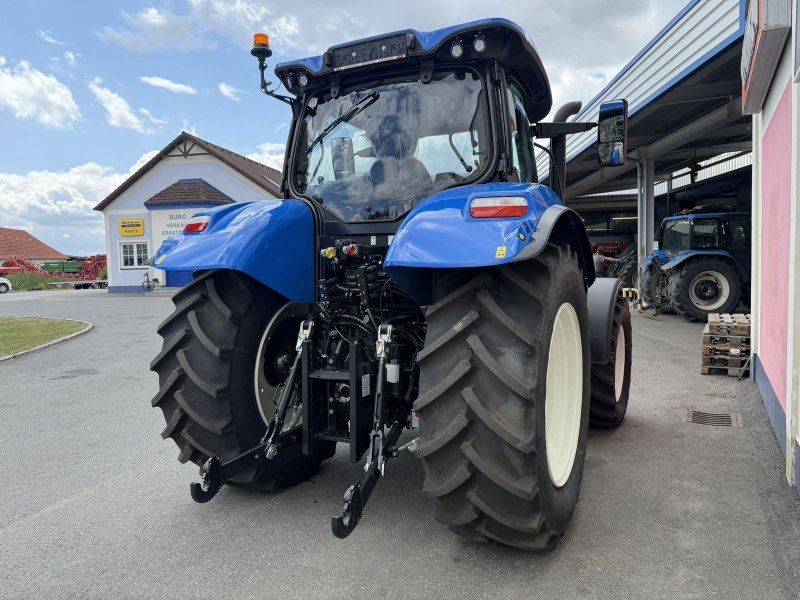New Holland T6.145 Dynamic Command (Stage V)