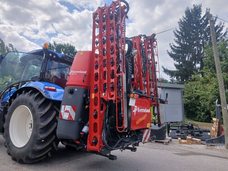 Kverneland iXter B18 1.800 l iXspray mit Fronttank