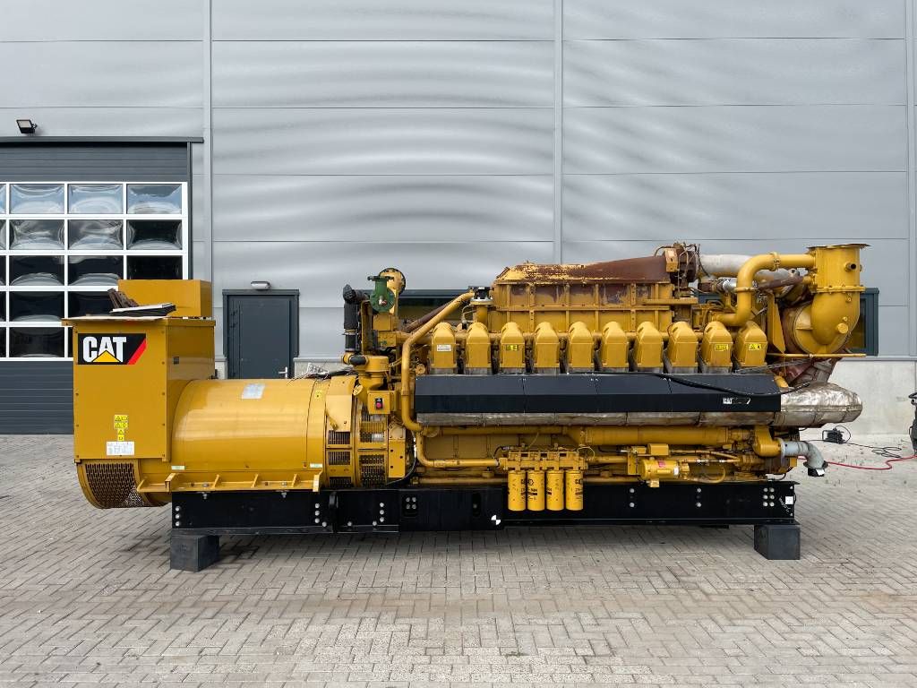 CAT G3520 - 2.150 kVA Used Gas Generator - DPX-12668
