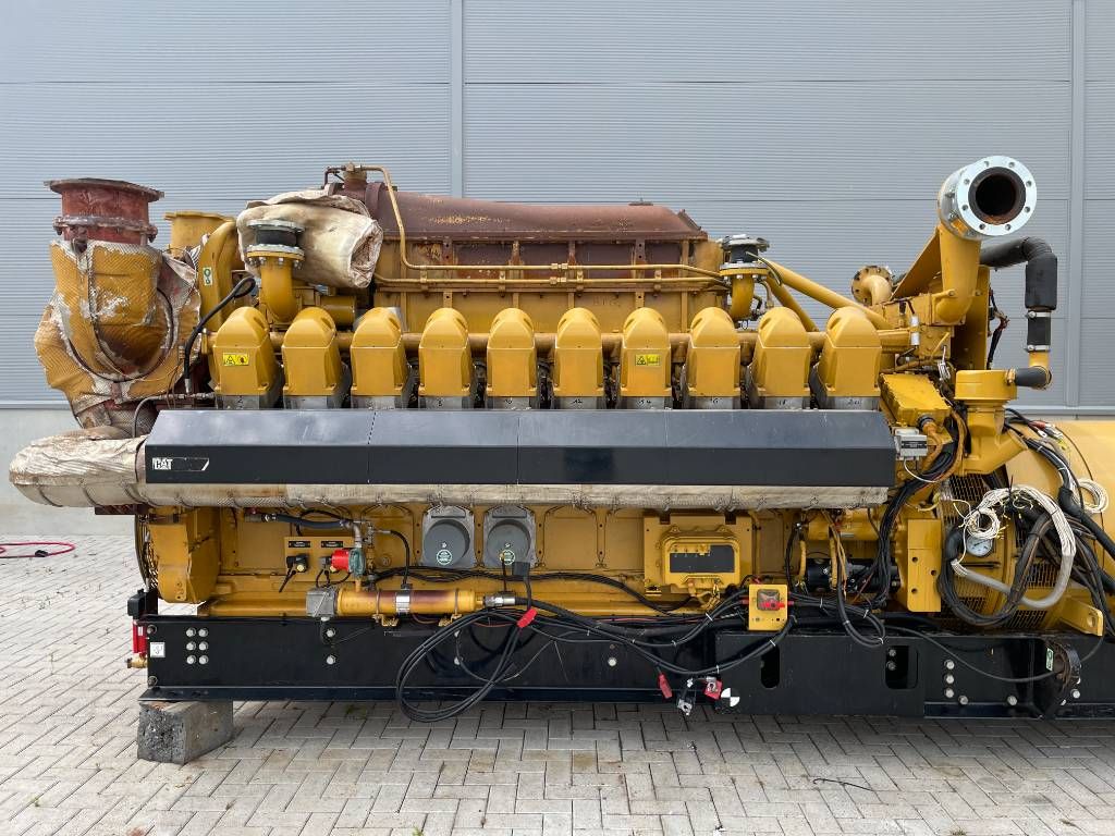 CAT G3520 - 2.150 kVA Used Gas Generator - DPX-12669