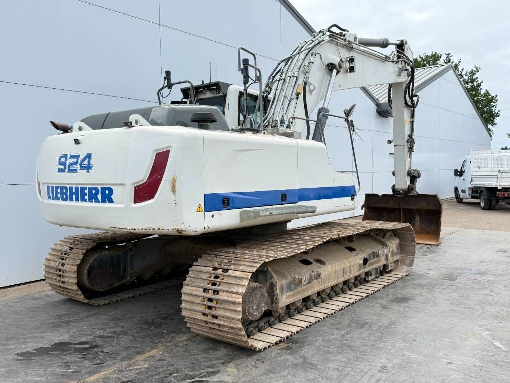 Liebherr R924 LC - GPS / NEW CHAIN + SPROCKET