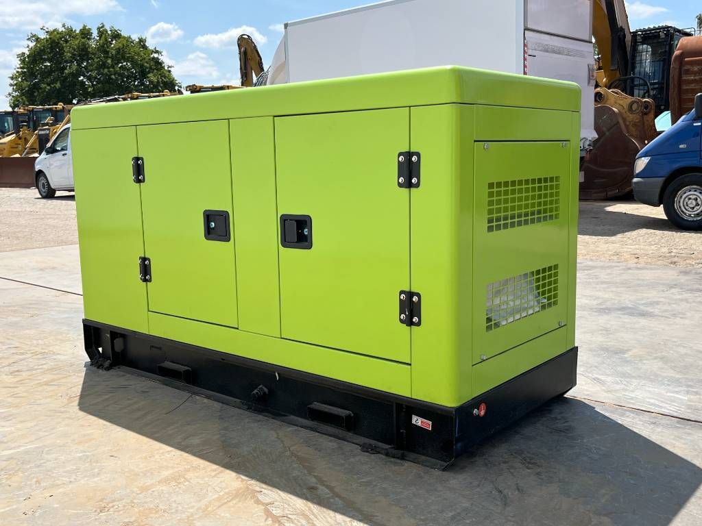Compal Power VG-R30 - BRAND NEW / UNUSED