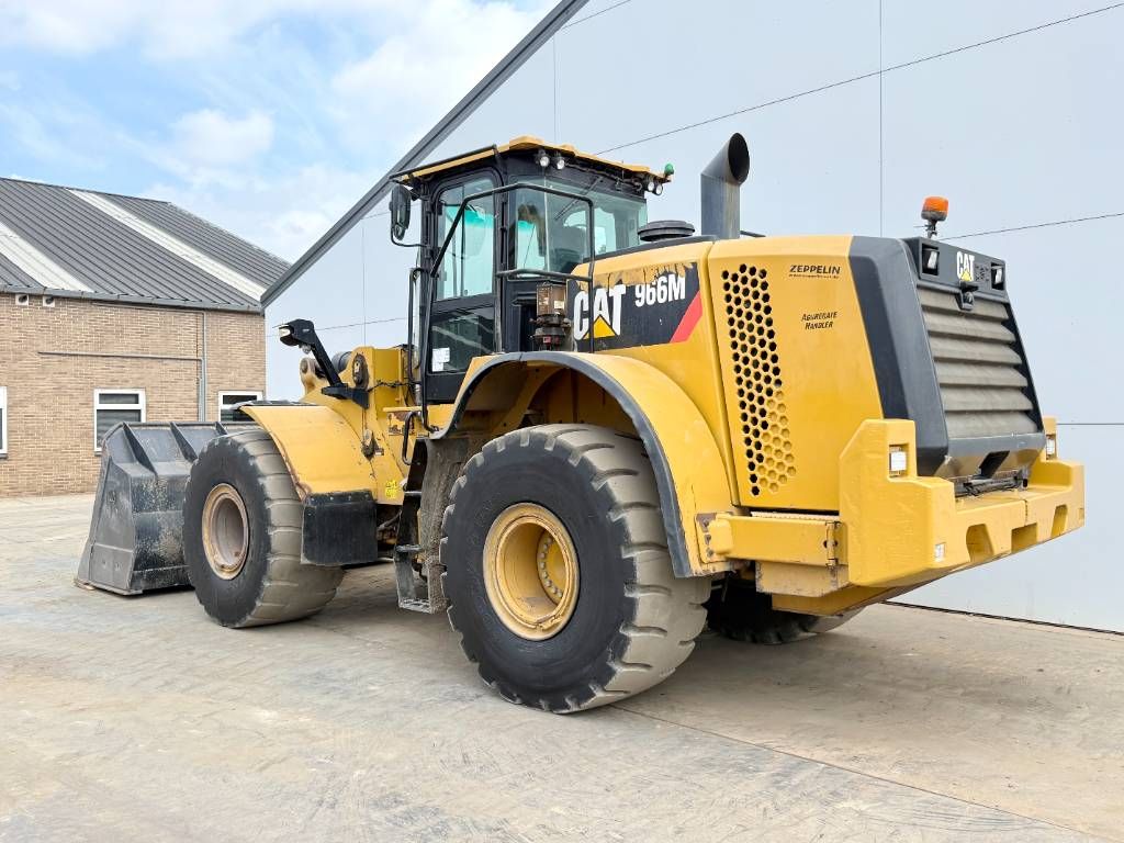 CAT 966M - Quick Coupler / Pressurised Cabin