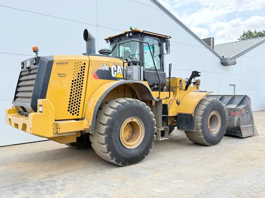 CAT 966M - Quick Coupler / Pressurised Cabin