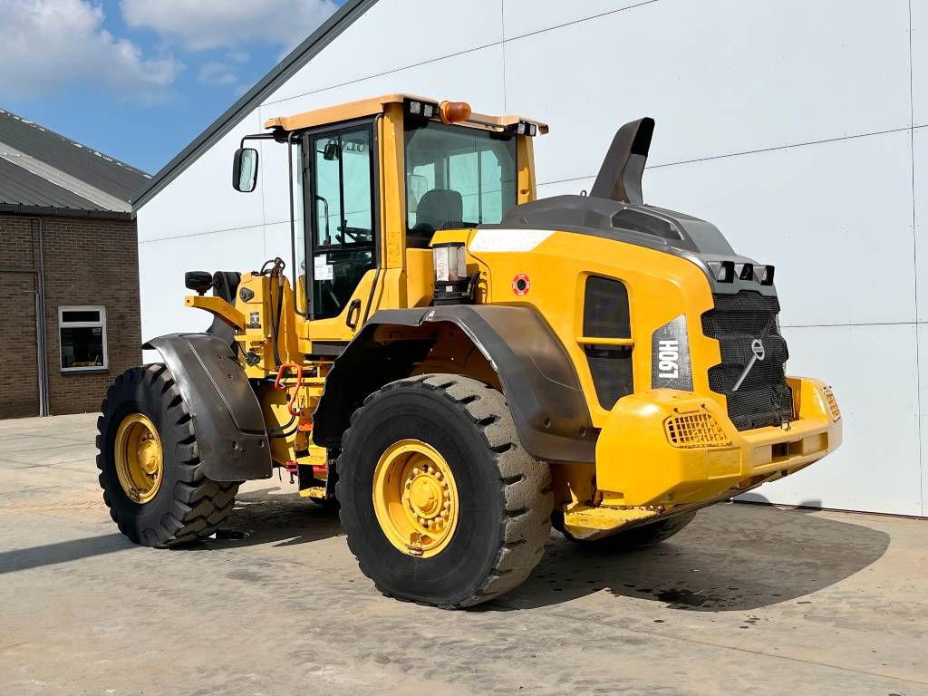 Volvo L90H - 3th Function + Quick Coupler