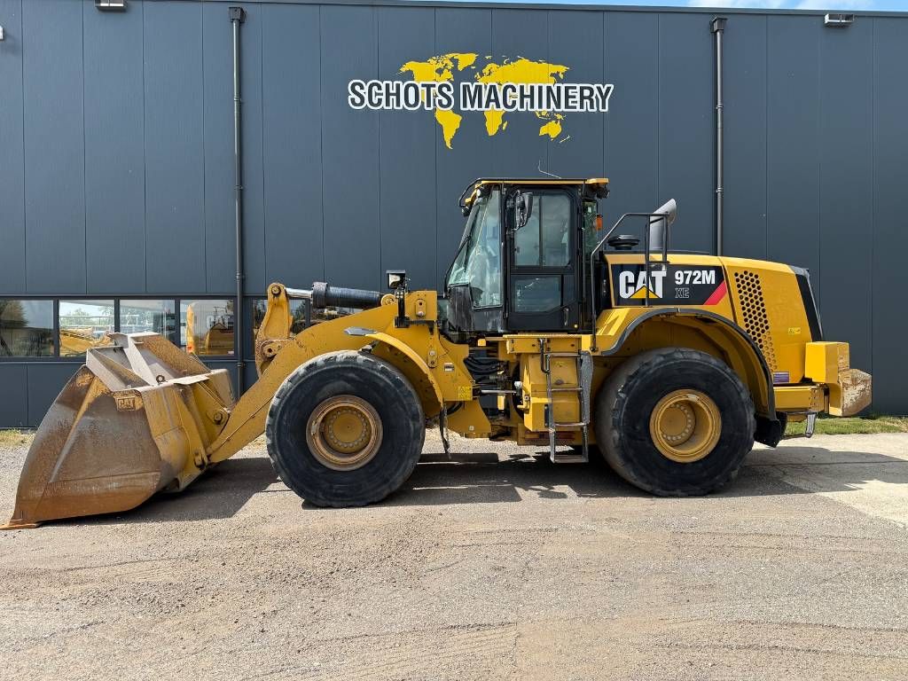 CAT 972 M