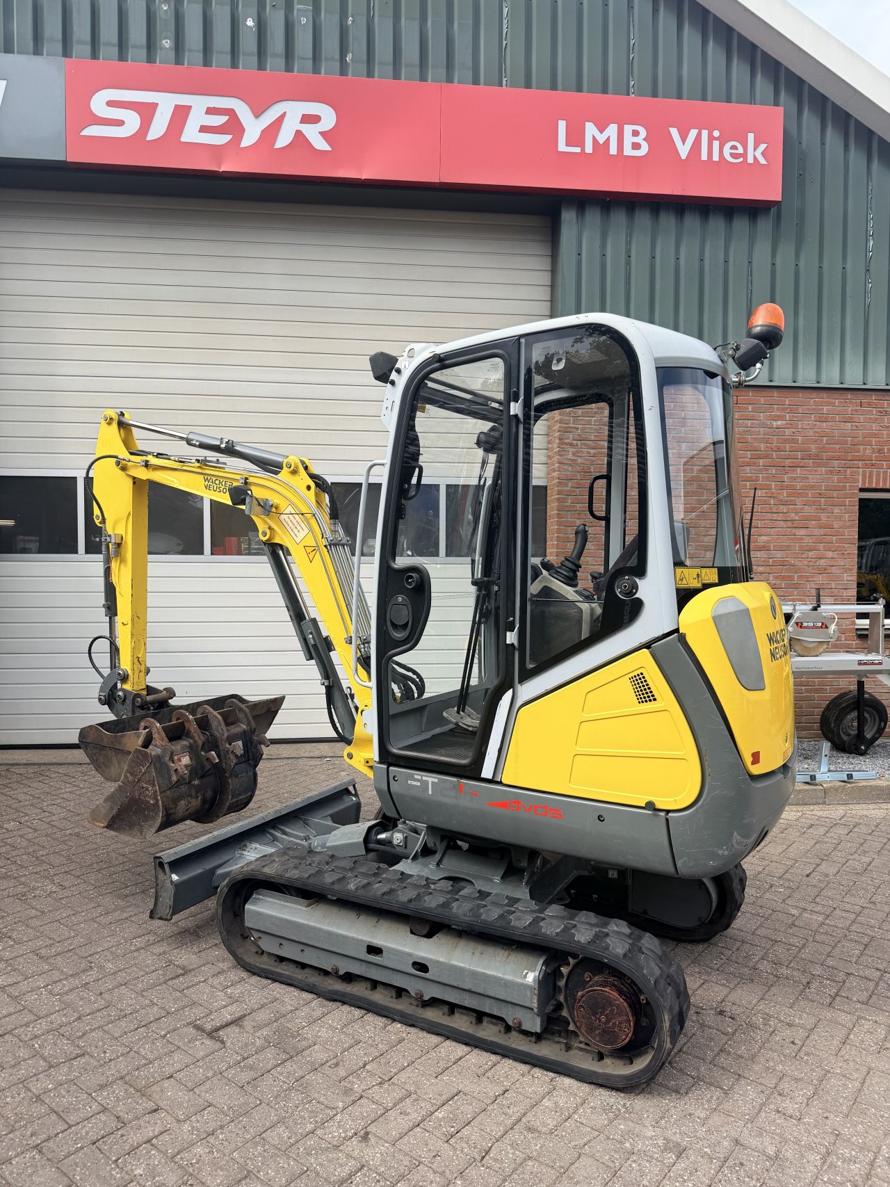 Wacker Neuson et24