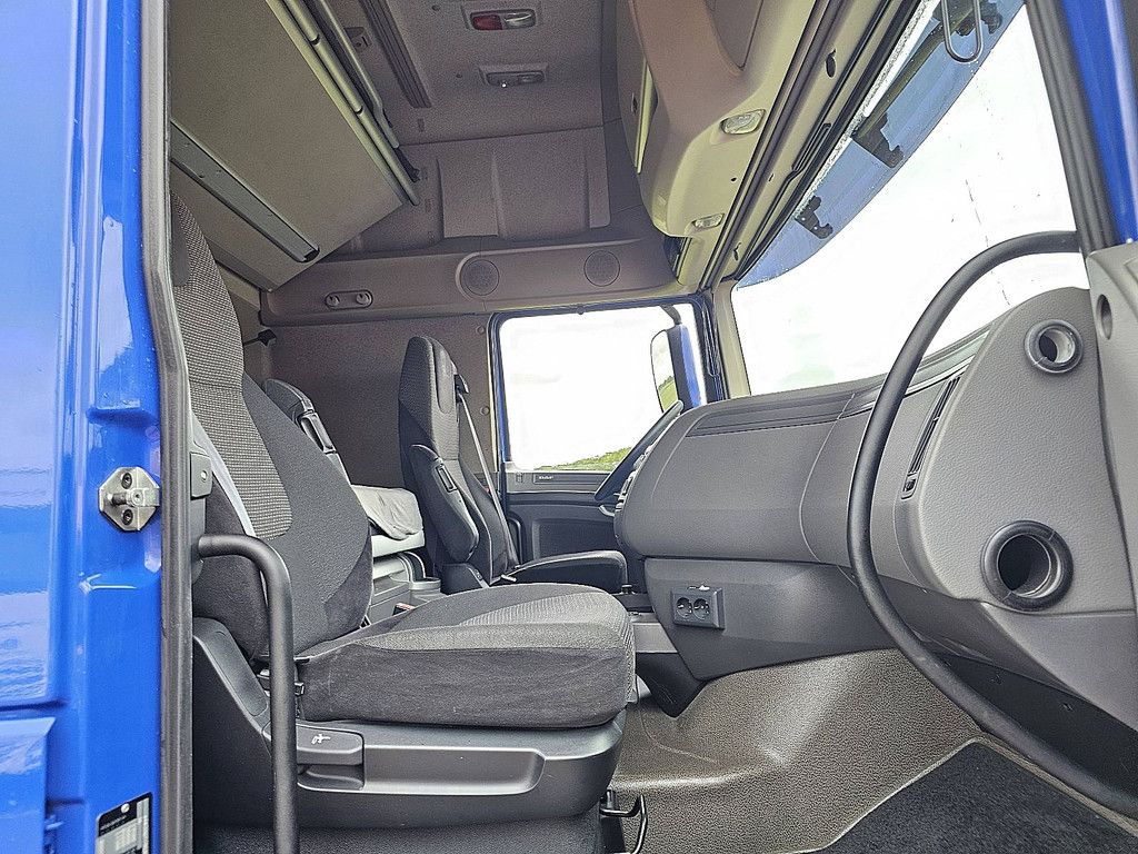 DAF XF 460 clean truck