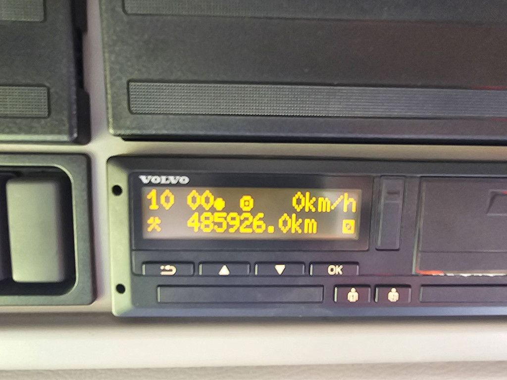 VOLVO FL 250.12 hh floor lift airco