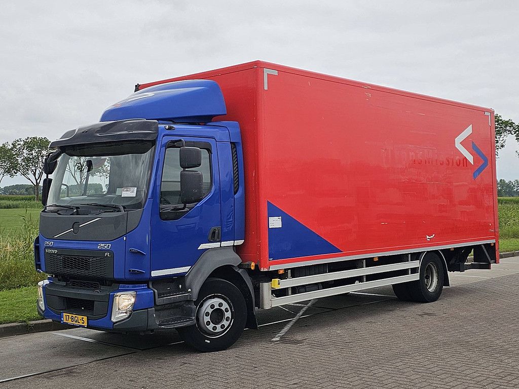 VOLVO FL 250.16 airco taillift nl-tr