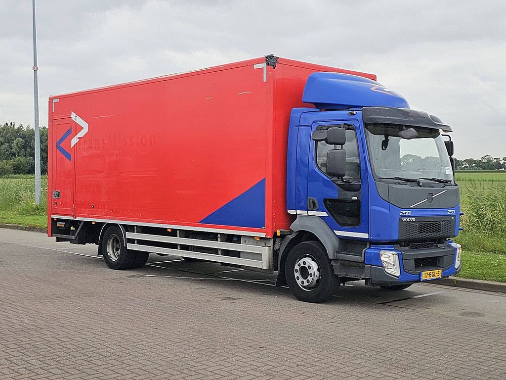 VOLVO FL 250.16 airco taillift nl-tr