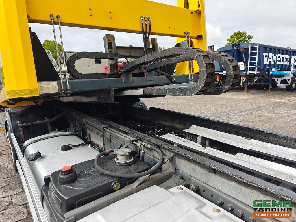 DAF CF 330 FA 4x2 Spacecab Euro6 - AutoTransporter 5-Lader - Dubbele Lier + Tijhof TA12000 2016 - Vollucht - 12/2026 APK