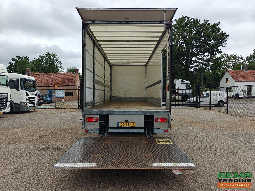 Renault D14 4x2 Tageskabine Euro 6B – Geschlossene Sonnenliegebox/Schiebevorhang – Dhollandia 2.000 kg – SmartTacho V2 – Vollklimatisierung – TÜV bis 06/2027