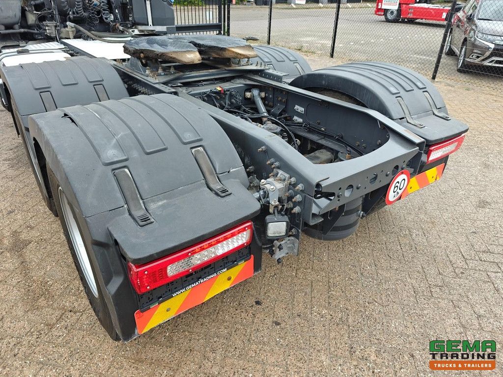 Volvo FH 460 6x4 Low Roof Euro 6C - NaafReductie - I Shift - VEB+ - Hydrauliek - Vollucht