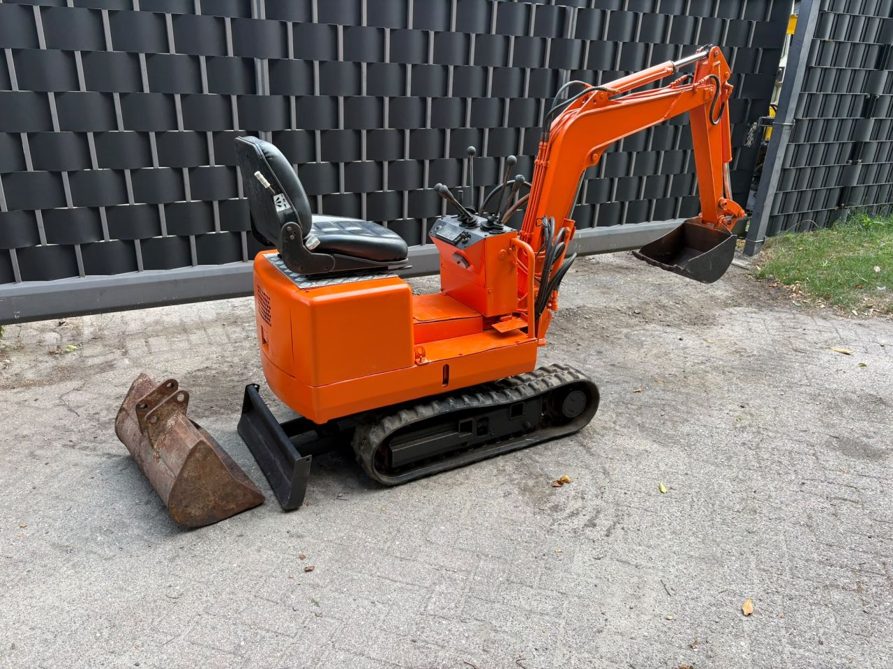 Kubota minigraver yanmar takeuchi bobcat minishovel