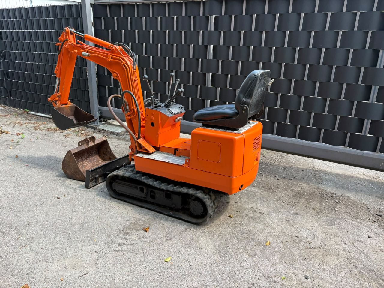 Kubota minigraver yanmar takeuchi bobcat minishovel