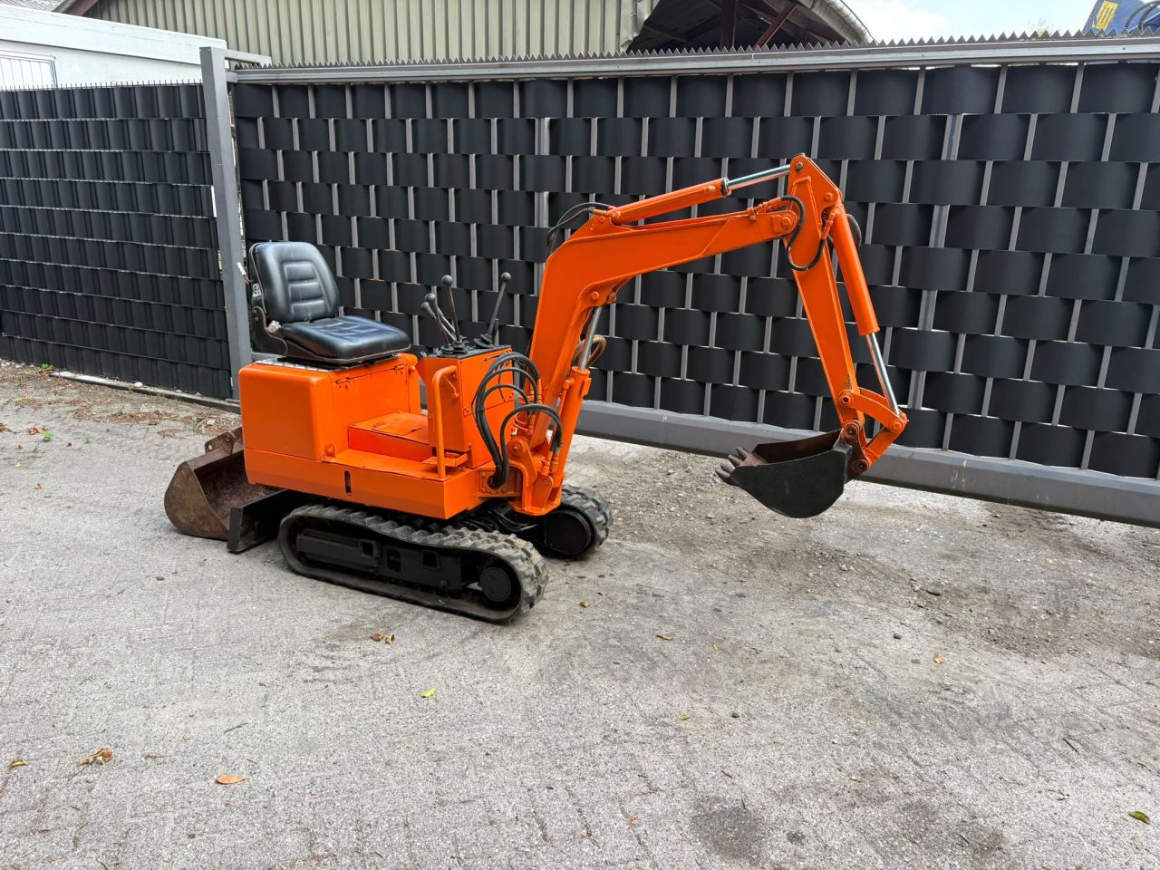 Kubota minigraver yanmar takeuchi bobcat minishovel
