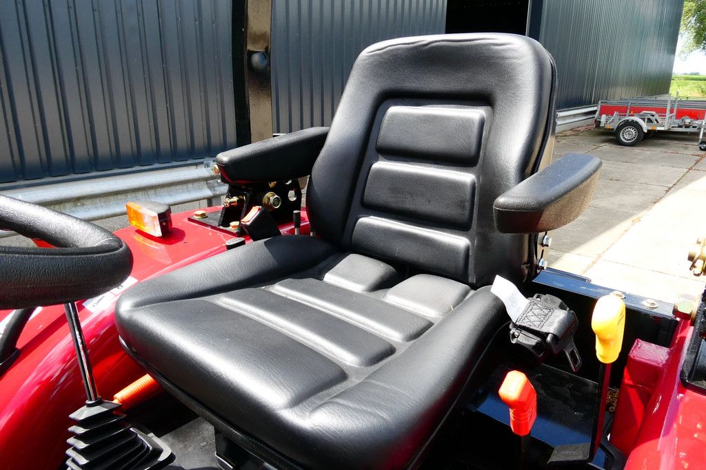 Knegt 304 G2 Stage V