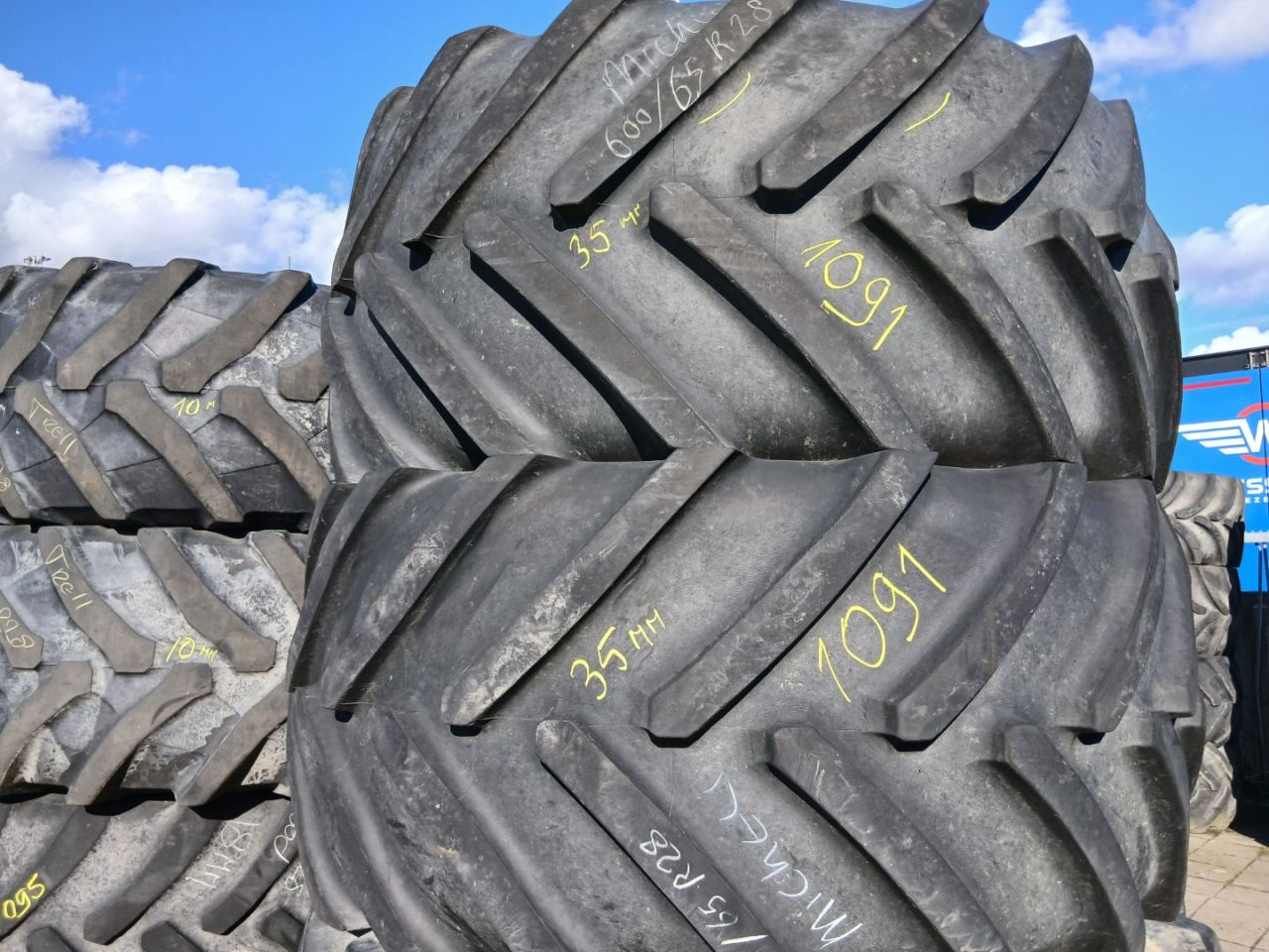 Set Michelin MachXbib R28
