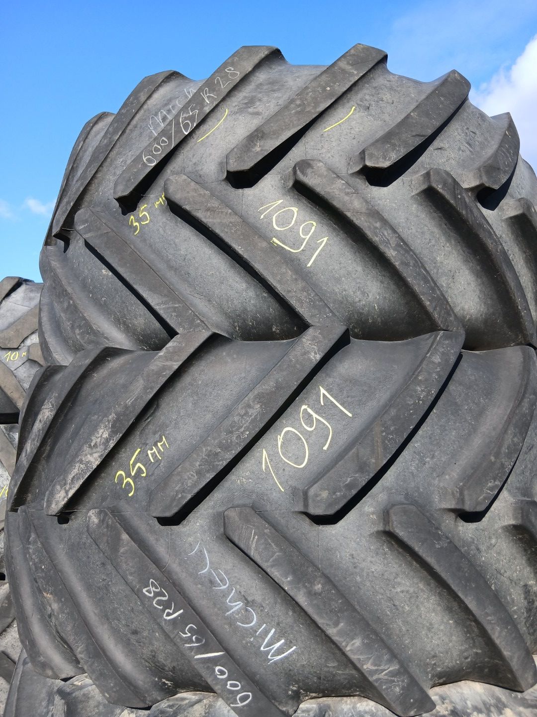 Set Michelin MachXbib R28