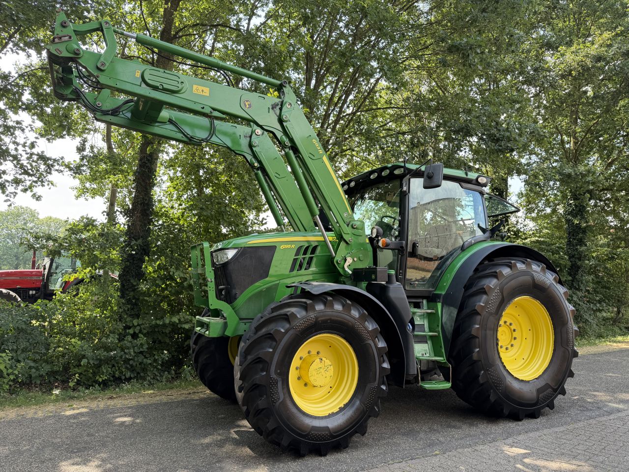 John Deere 6195R AP