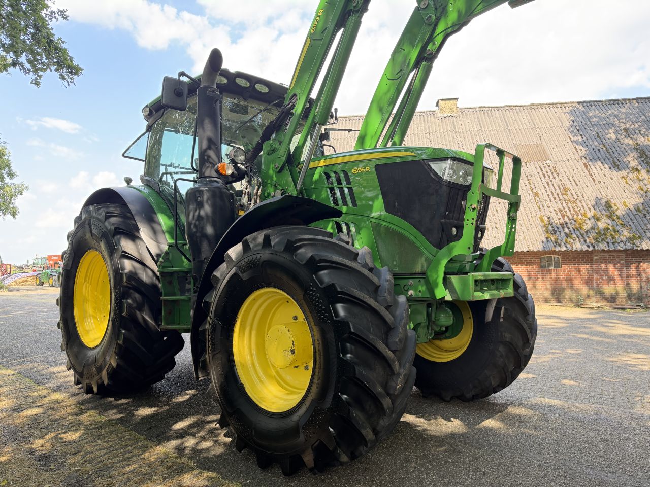 John Deere 6195R AP