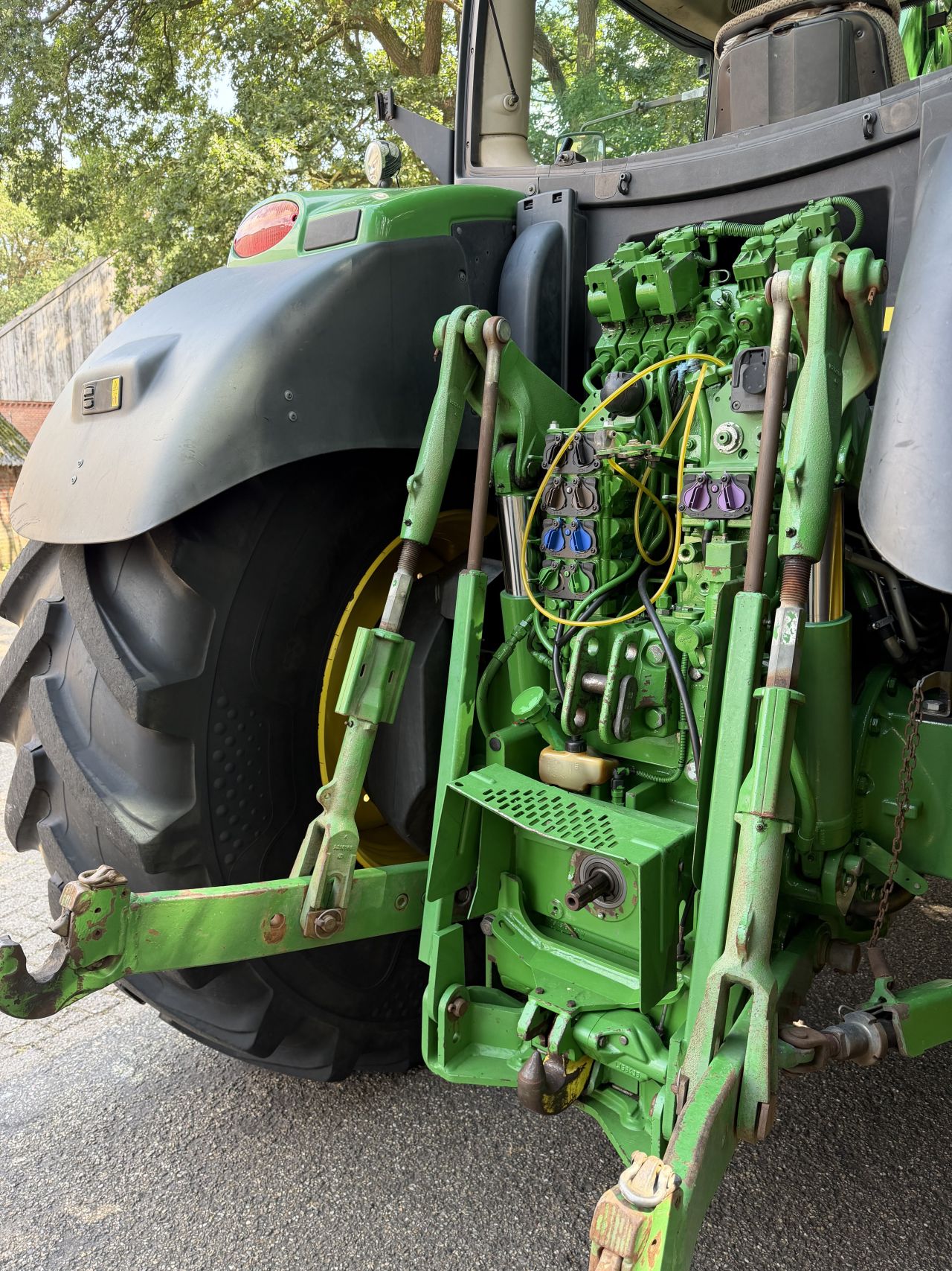 John Deere 6195R AP