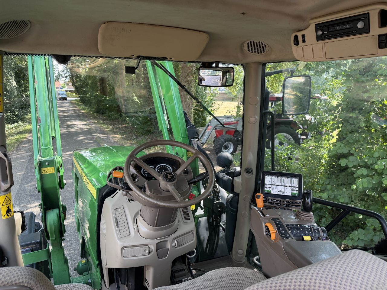 John Deere 6195R AP