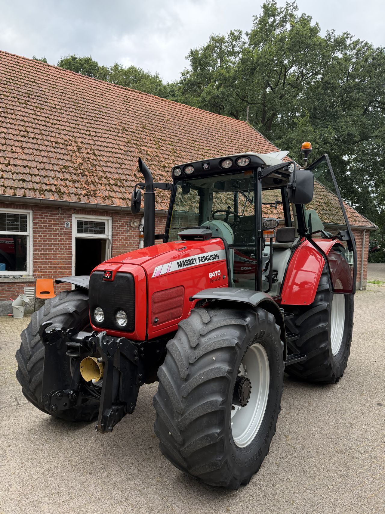 Massey Ferguson 6470 Dynashift