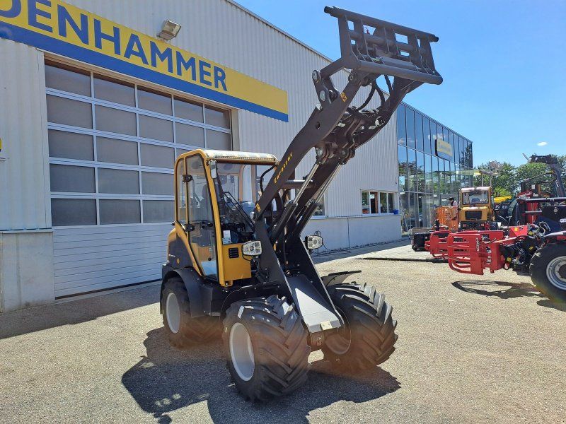 Eurotrac Hoflader