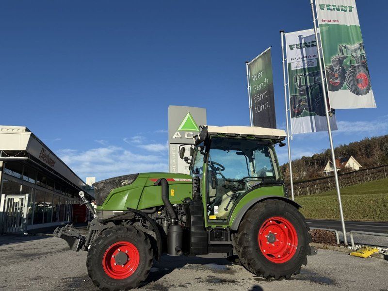 Fendt 211 Vario V Profi+ (Gen3)
