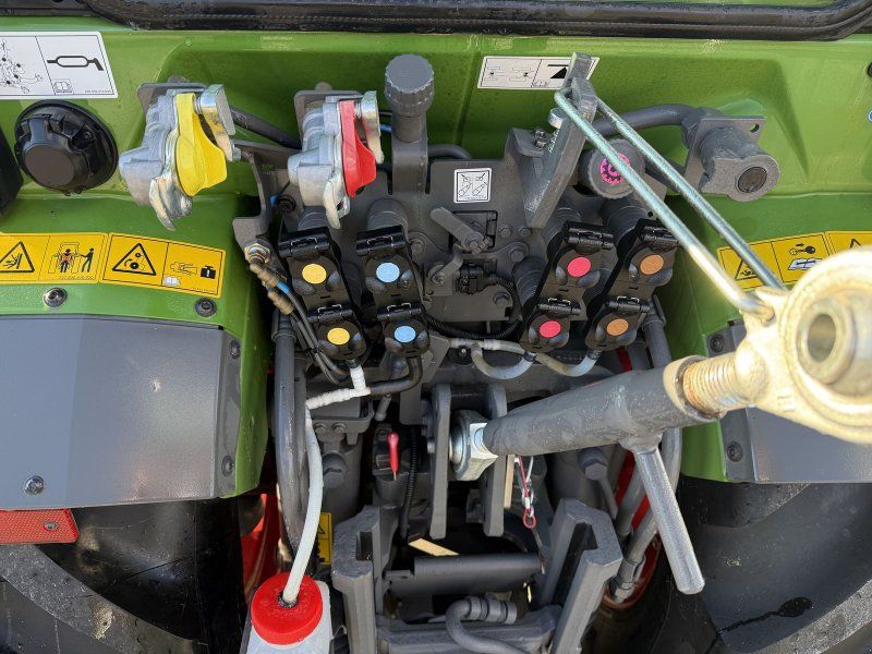 Fendt 211 Vario V Profi+ (Gen3)